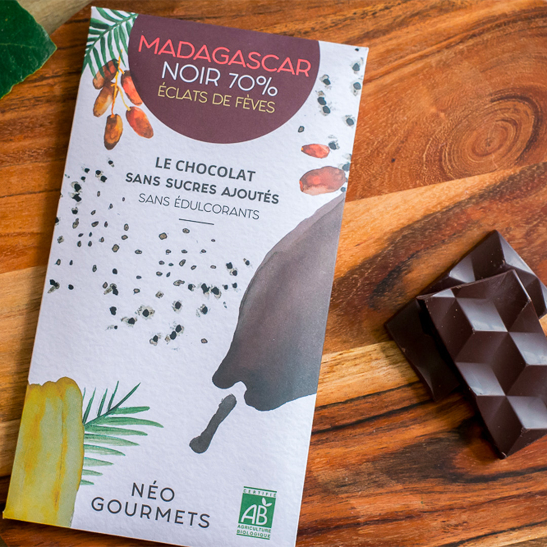 Chocolat noir artisanal de Madagascar 67% cacao au poivre rose, cannelle,  cardamome