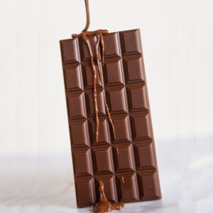 mini tablette chocolat noir 85% avec chocolat qui coule